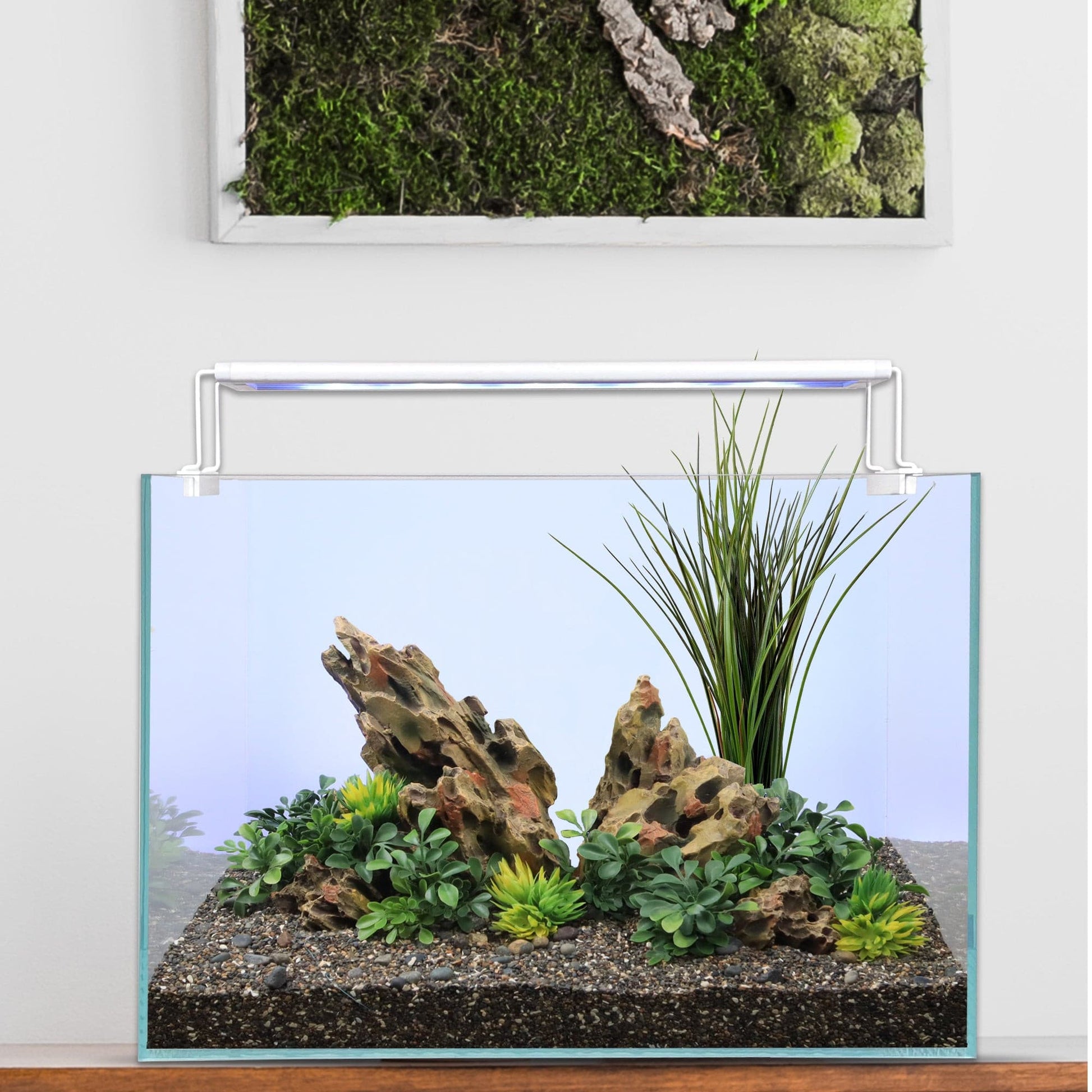SereneSun RGB+W Freshwater LED Light 18" to 24".